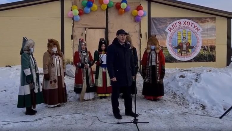 100 төбө киирэр,аныгылыы оҥоһуулаах хотон киирдэ